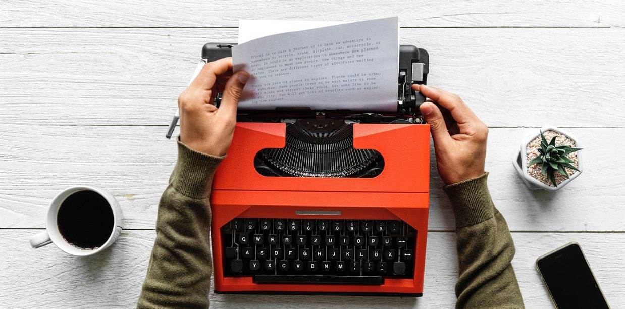 machine-ecrire-orange-lettre-motivation