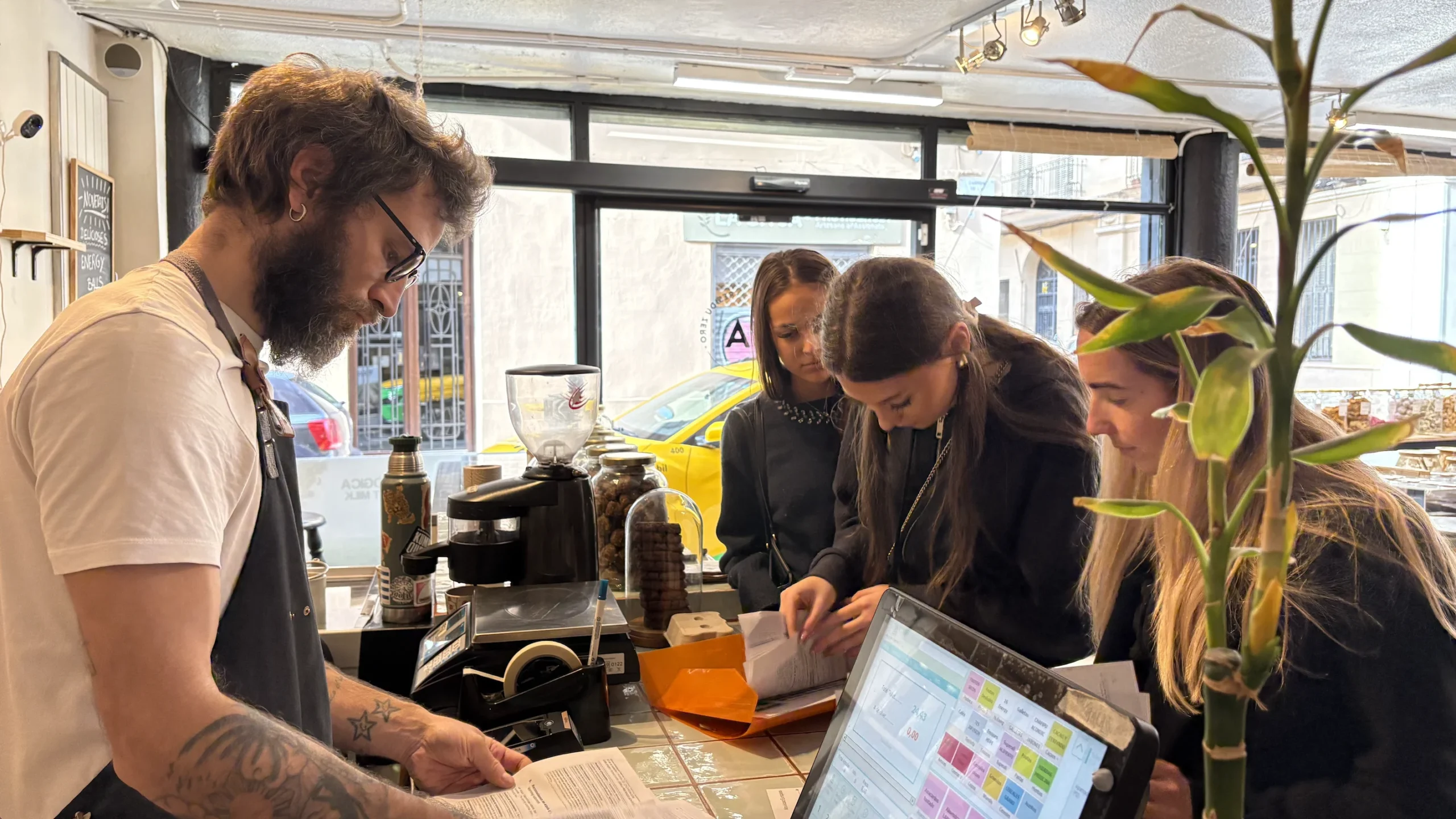 becario internacional